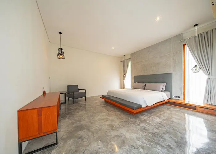 Soobali Niscala 5 Bedroom Villa *